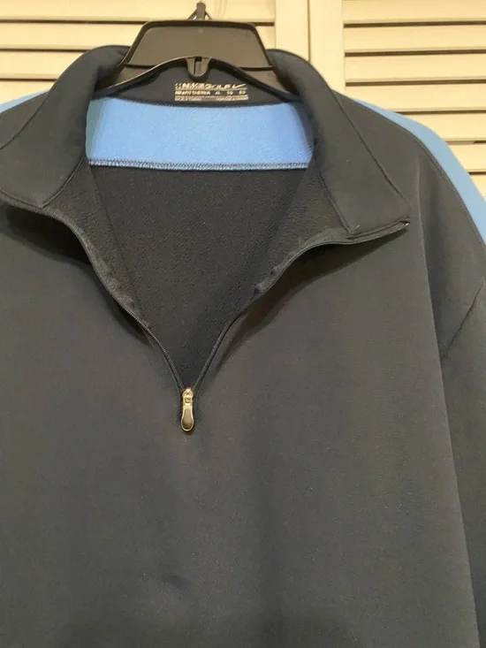 Nike Golf Nike Fit Therma Pullover Black and Light Blue Size XL - Picture 4 of 5